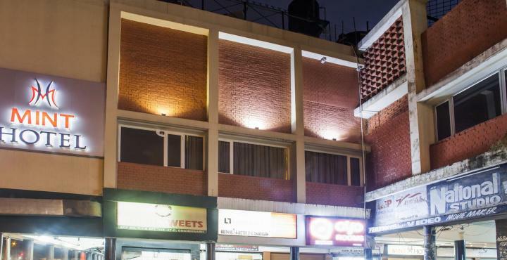 Mint Hotel Chandīgarh Dış mekan fotoğraf