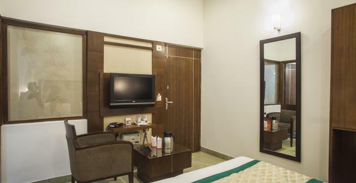 Mint Hotel Chandīgarh Dış mekan fotoğraf